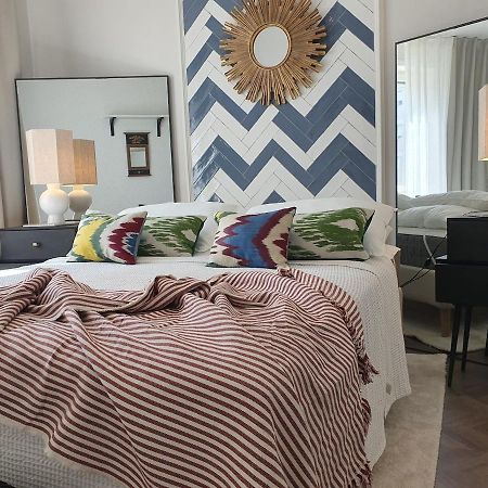 The Mirror Guesthouse - Terme ميرانو المظهر الخارجي الصورة